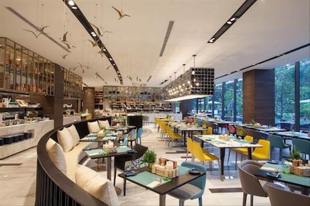 NOVOTEL SINGAPORE ON STEVENS