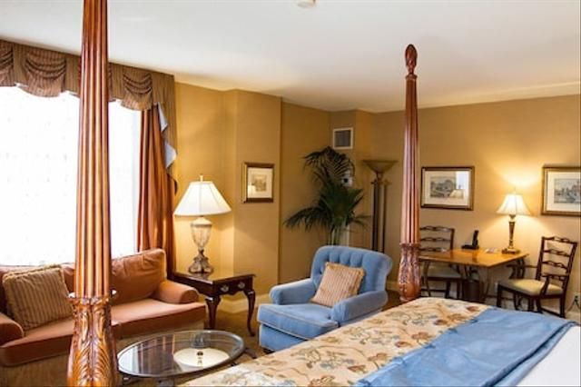 THE SAINT PAUL HOTEL